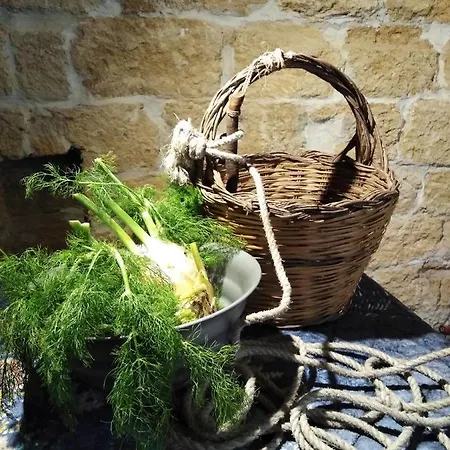 Santa Caterina Bed and Breakfast 2*