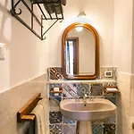 Alojamento de Acomodação e Pequeno-almoço Santa Caterina 4*